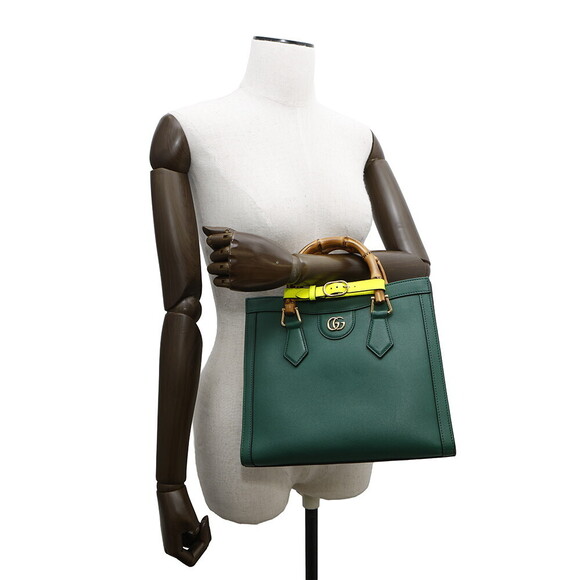 Gucci Diana Handbag Bamboo Handles Shoulder Bag - Picture 4 of 7